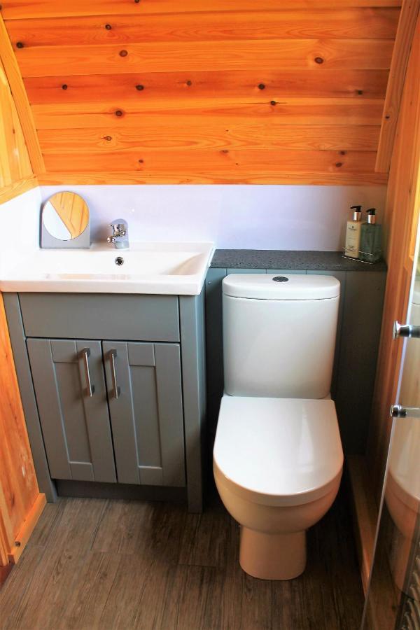 Cairnfold Cabins Kilsyth ภายนอก รูปภาพ