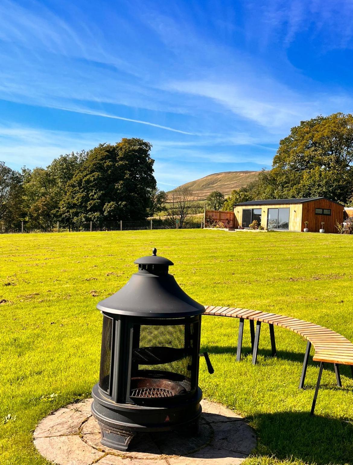 Cairnfold Cabins Kilsyth ภายนอก รูปภาพ